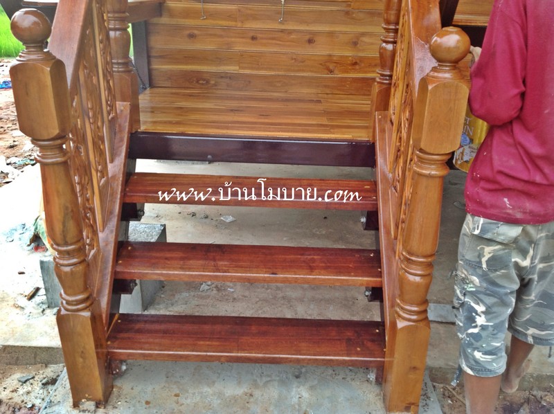 บ้านไม้สัก ขนาด 4*6 เมตร ประตูสไลด์ ทุกบาน (1 ห้องนอน 1 ห้องน้ำ 1 ห้องนั่งเล่น)