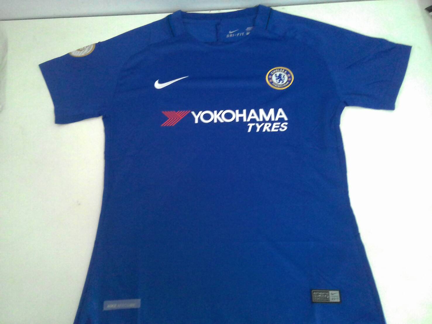 เสื้อบอลหญิง เชลซี เหย้า 2017-2018