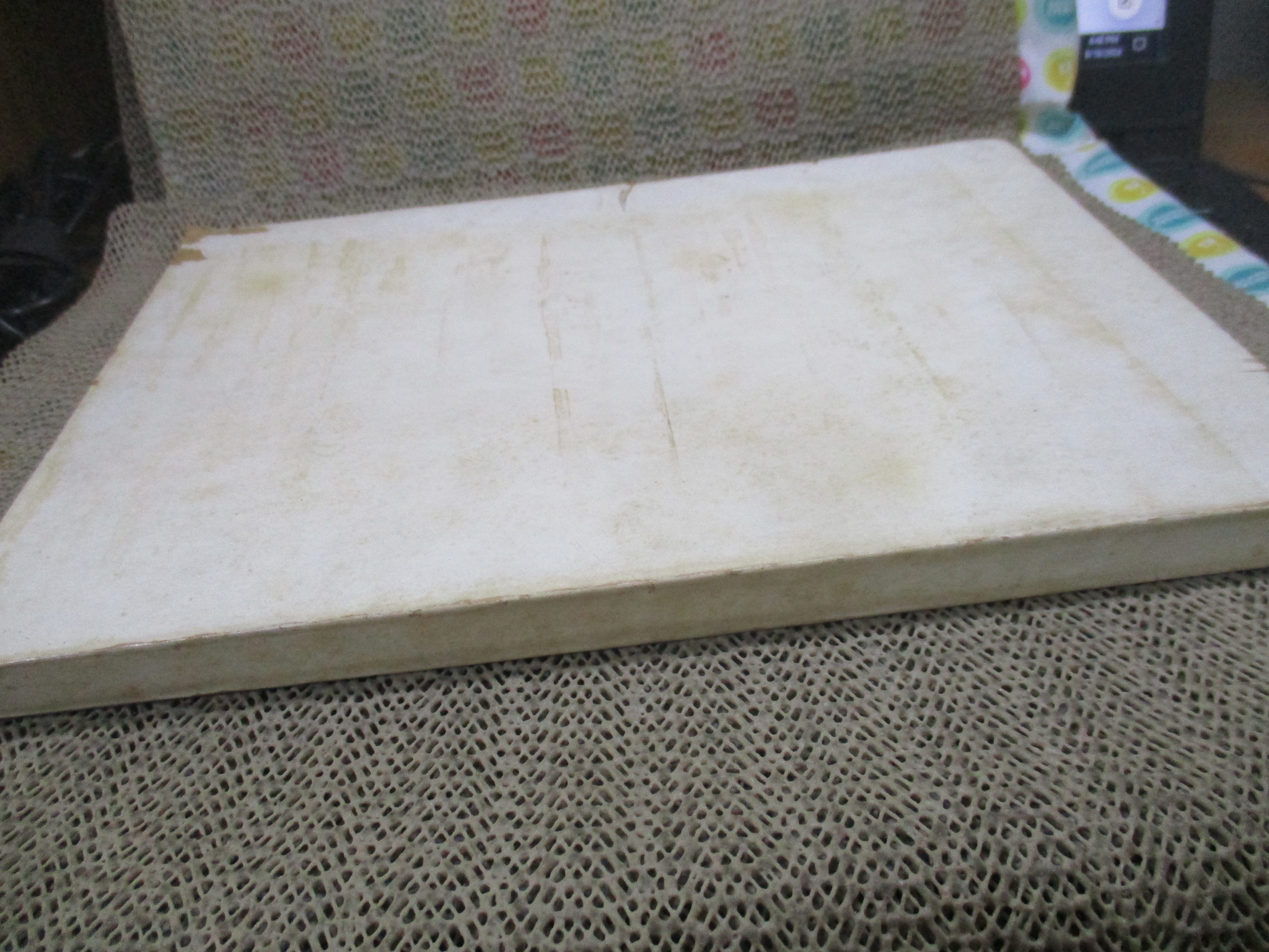 เต้า หรือ คัมภีร์เต้าเต้อจิง โดย จ่าง แซ่ตั้ง /มุมปกบน ขาดแหว่งตามภาพ