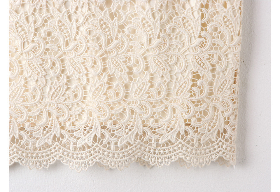 ***พร้อมส่งค่ะ***กระโปรงลูกไม้สีขาว ติดซิปด้านหลัง มีซับใน สวยเหมือนแบบค่ะ