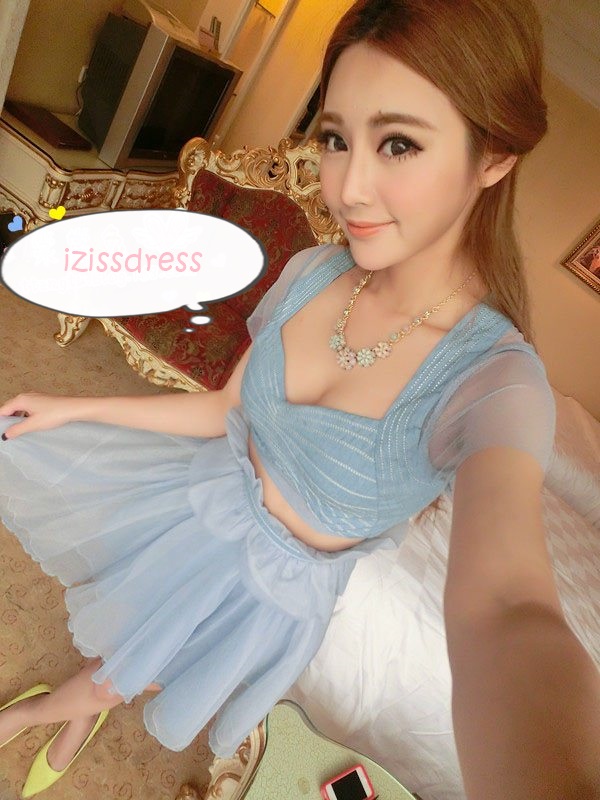 ***หมดค่ะ***เสื้อผ้ายีนสีฟ้าผสมผ้าตาข่าย+กระโปรงผ้าชนิดเดียวกันสวยเหมือนแบบ100%ค่ะ