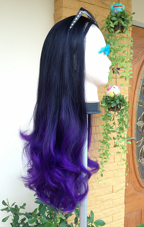 Half 13 วิกครึ่งหัวลอน รุ่นทำสีพิเศษ สีตามเเบบเท่านั้น สวยมากๆ คอนเฟิมจ้า ( ทรงผมเเละเส้นผมเหมือนจริงเกือบ 100% )