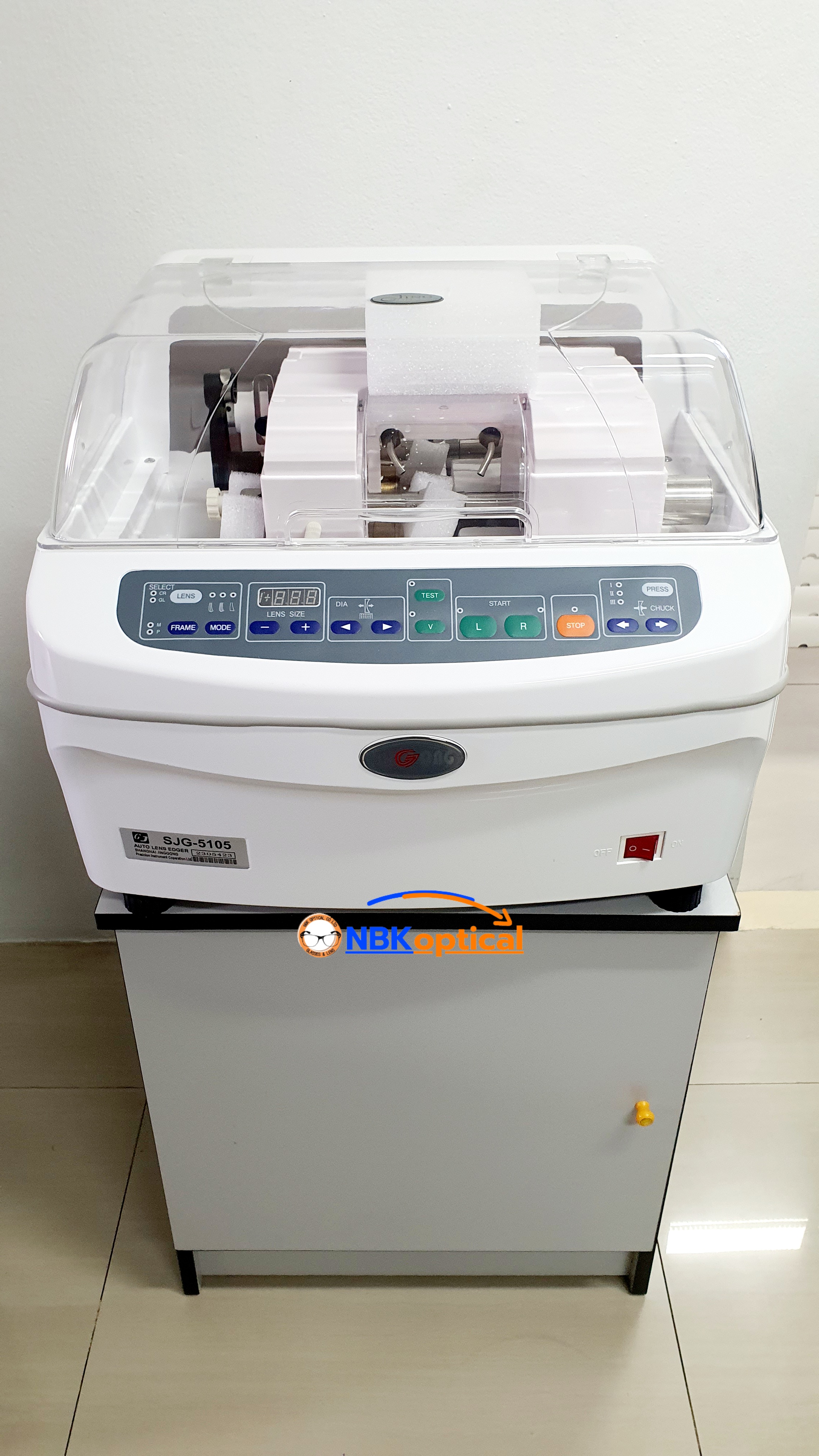 เครื่องฝนเลนส์ออโต้ระบบอัตโนมัติ Automatic Lens edger SJG-5105