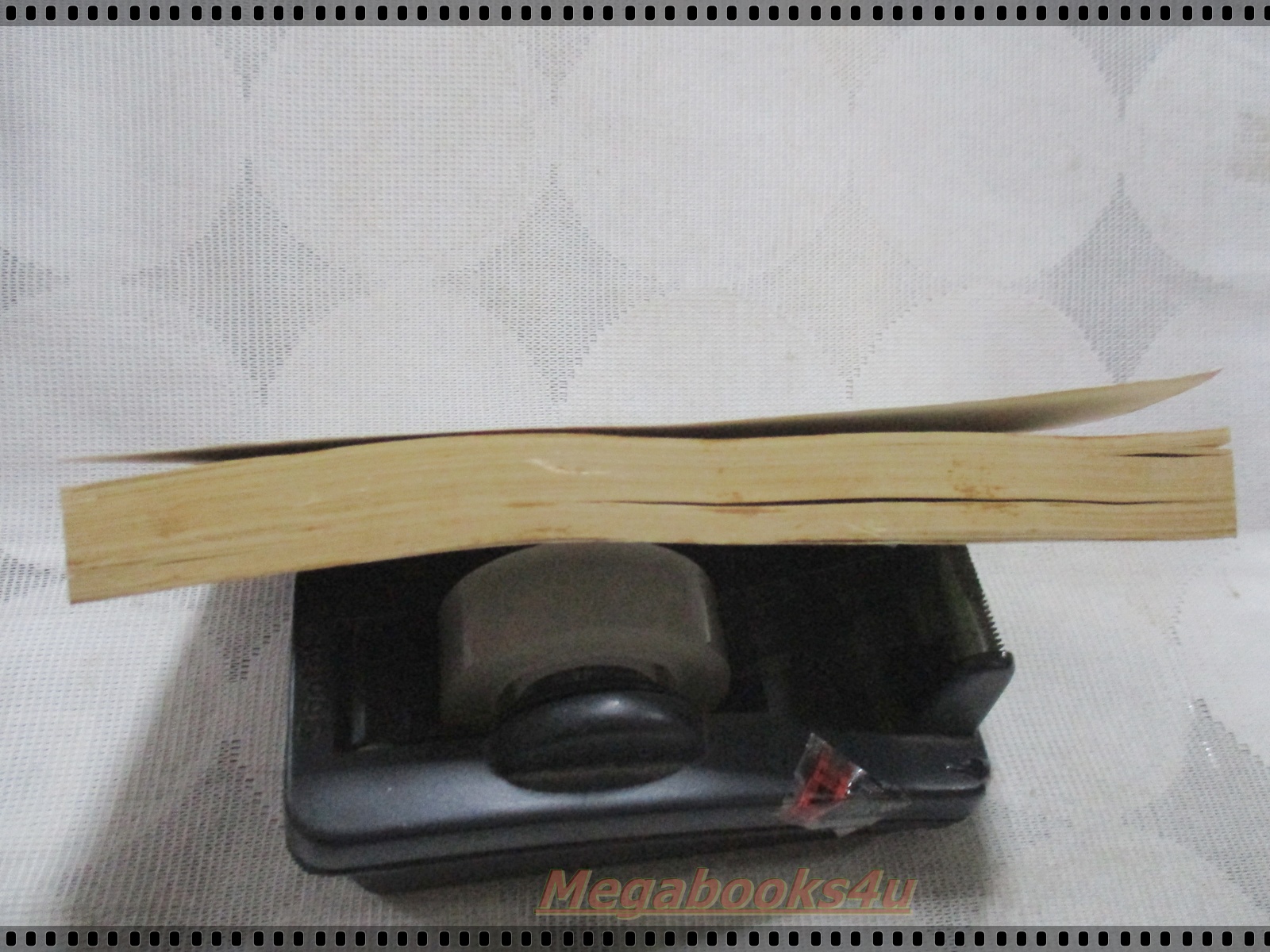 พิศวาสแดนสนธยา แปลโดย ศลิษา