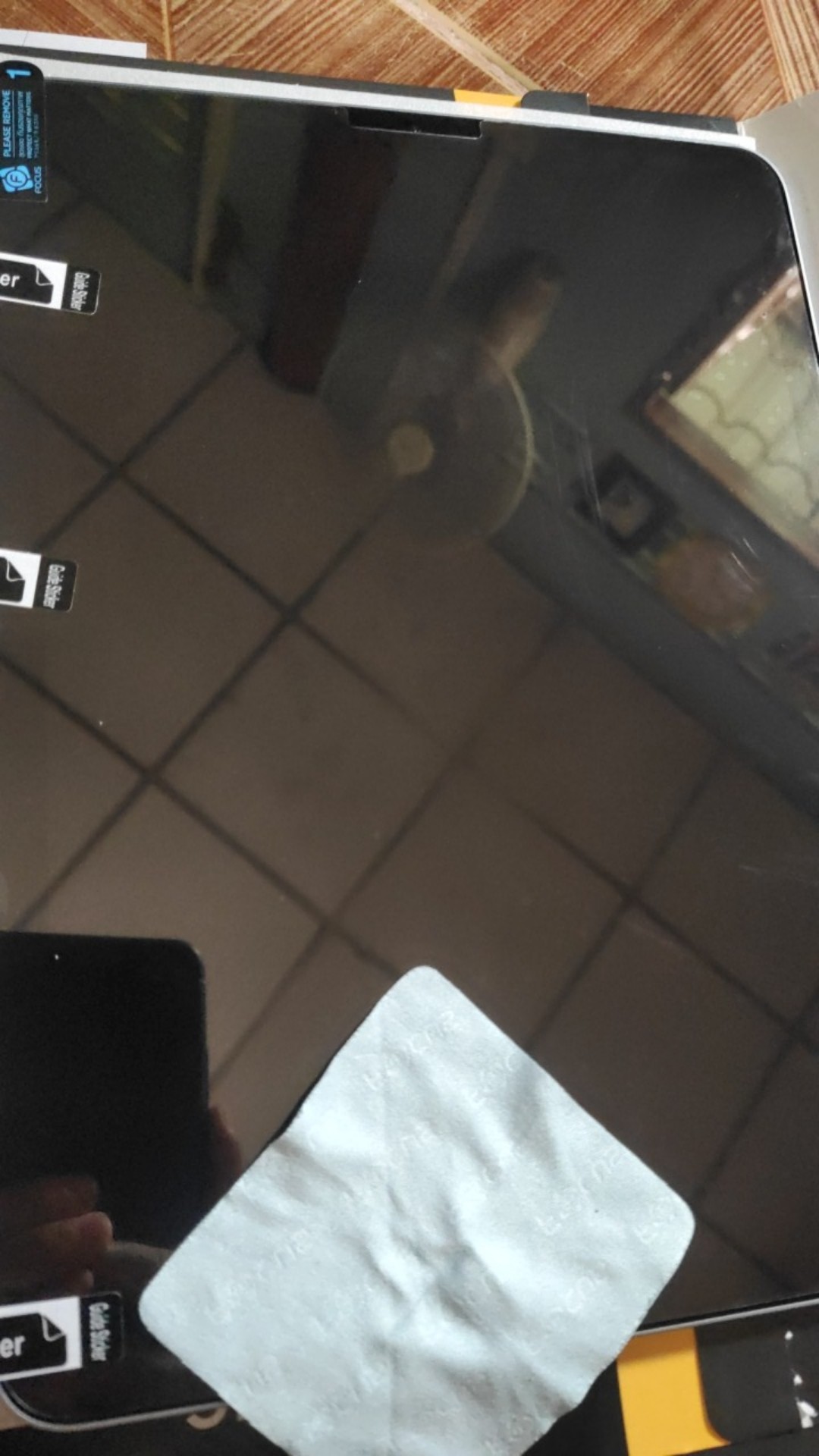 ไอแพด Focus ฟิล์มใส ฟิล์มด้าน ฟิล์ม Film โฟกัส สำหรับ iPad Air 6 Pro 13 2024 Pro 11 12.9 Air 5 4 10.2 Mini 7 6 ใบกำกับภาษี