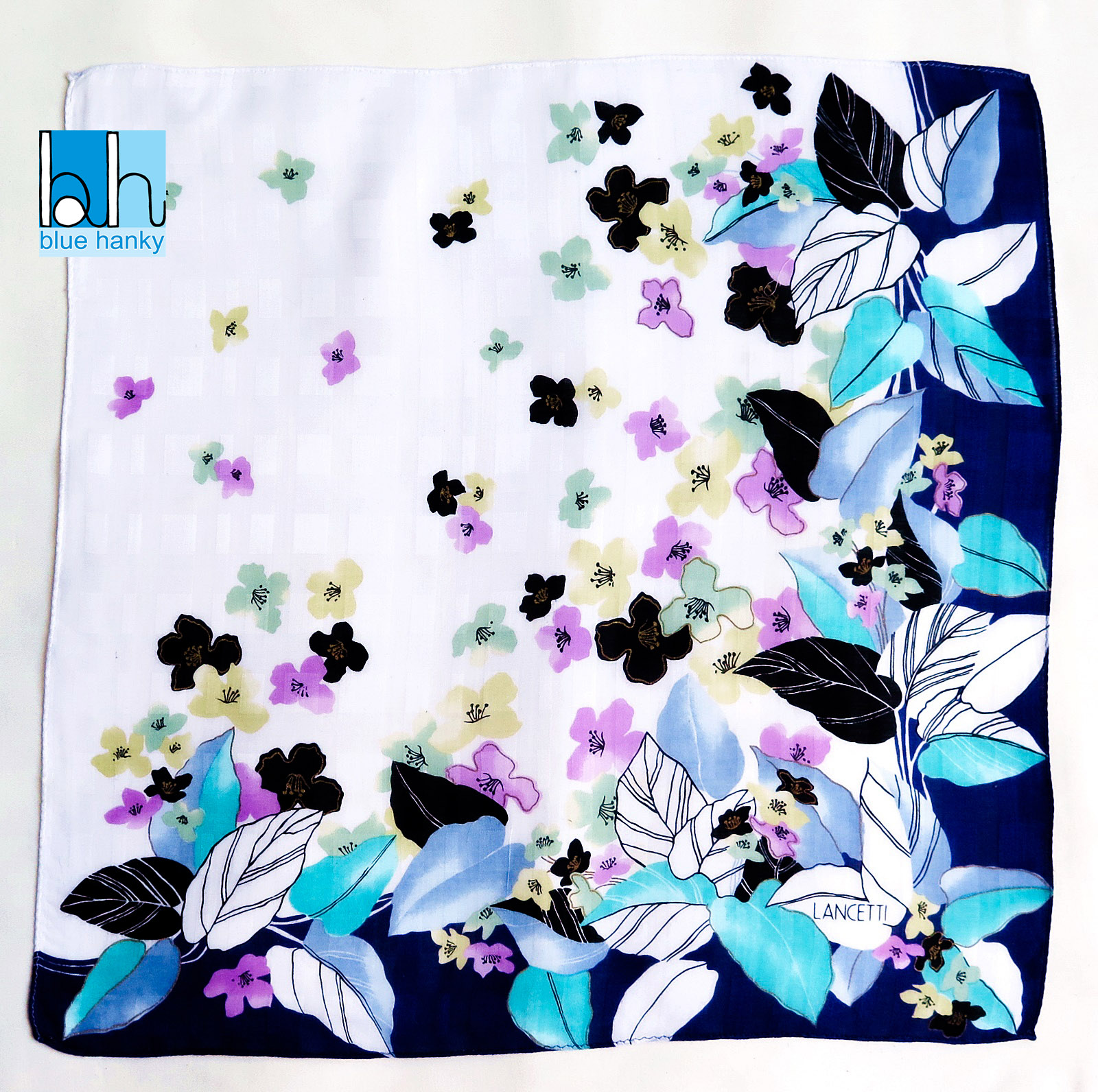 #186 19" LANCETTI ผ้าเช็ดหน้ามือ2 สภาพดี ผ้าเช็ดหน้าผืนใหญ่