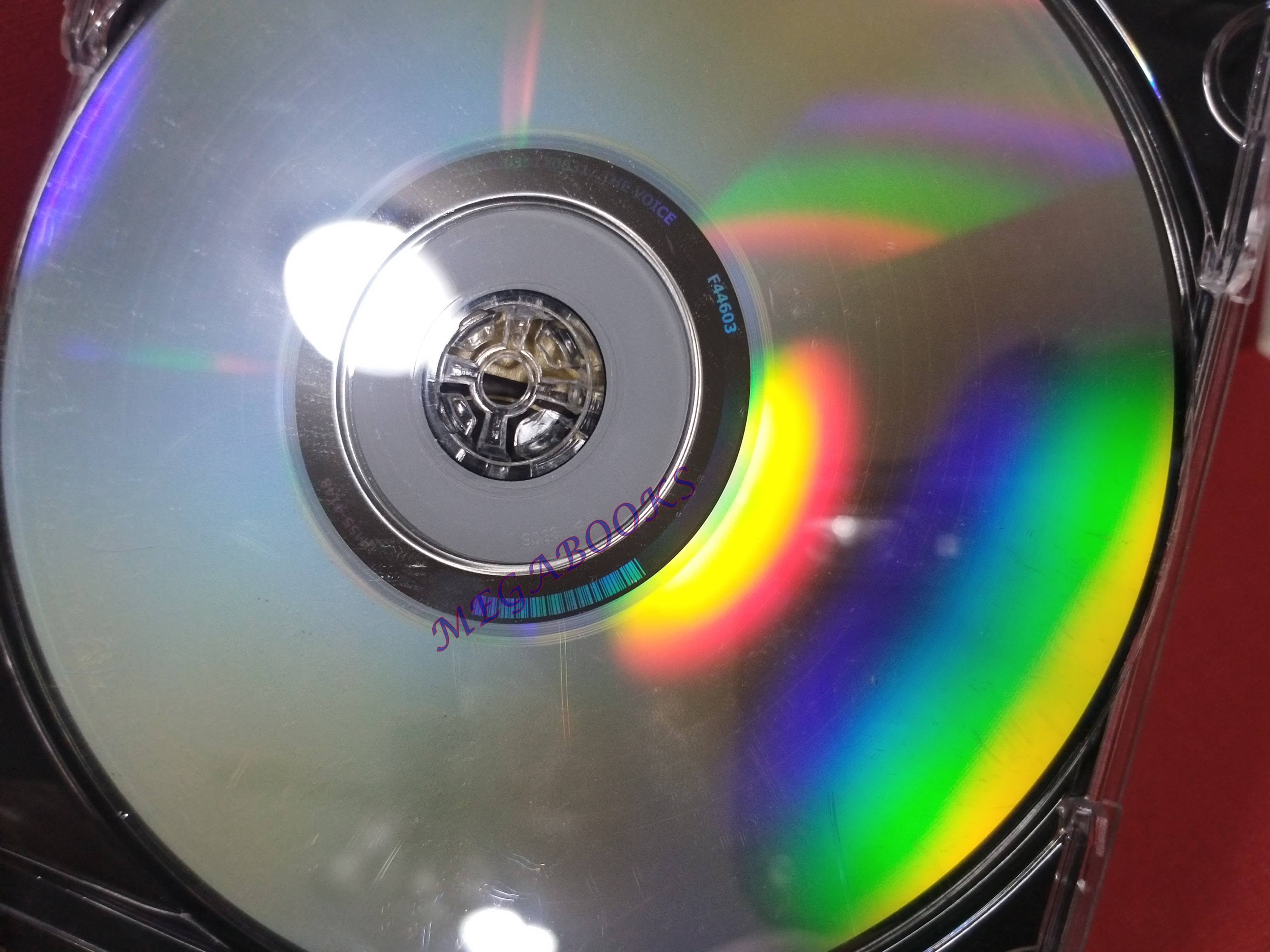 ซีดีเพลงไทยสากล THE VOICE รวมฮิต / แผ่นมีรอยบ้าง