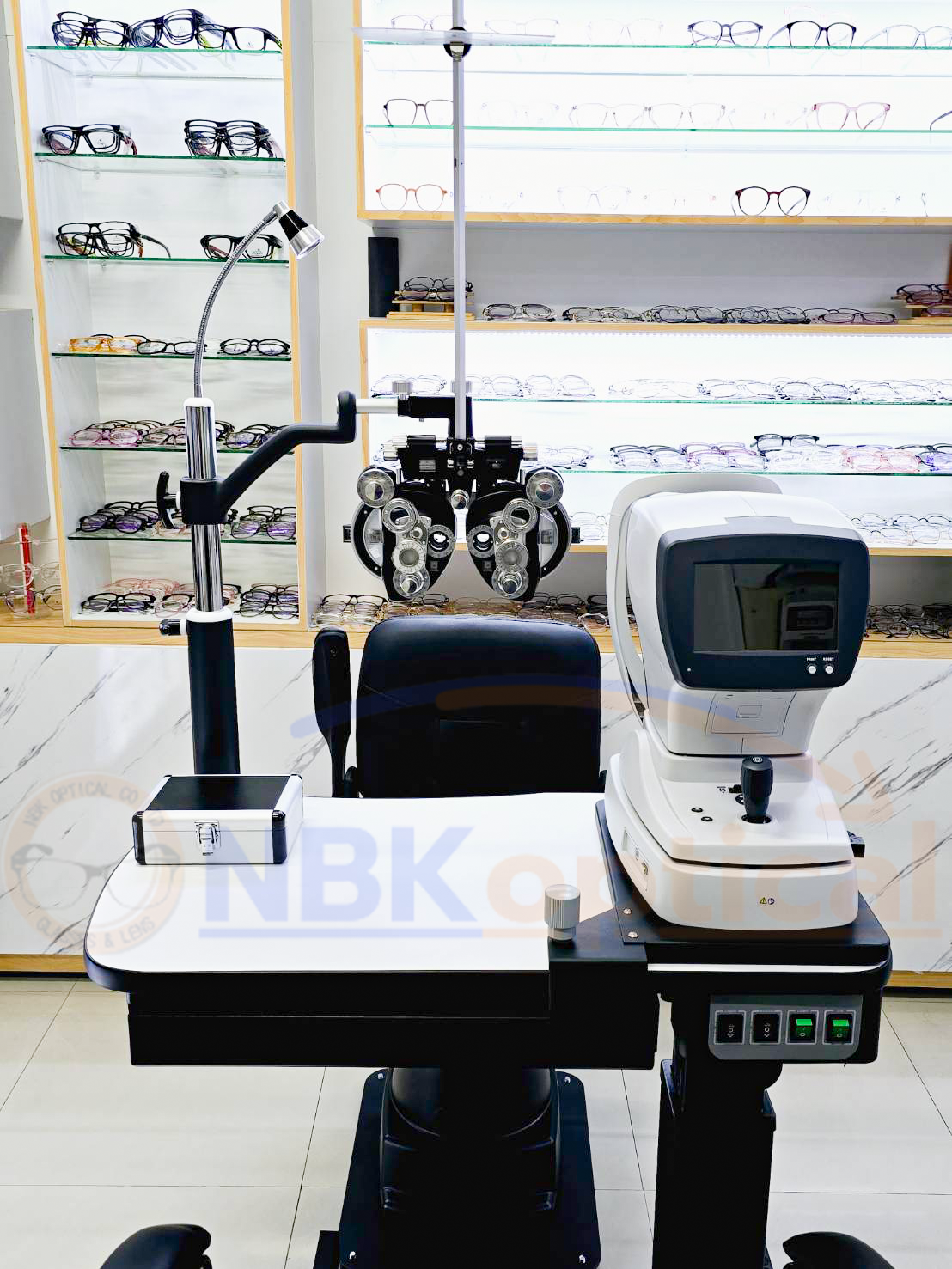 ชุดวัดสายตา C-190A