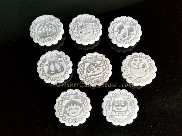 ปั๊มพิมพ์กดขนมไหว้พระจันทร์รูปการ์ตูน + 8 พิมพ์ (50 g.)