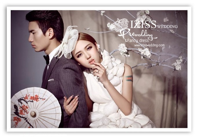 ***พรีออเดอร์***ชุดคู่ถ่ายพรีเวดดิ้ง (prewedding dress) & ชุดแต่งงานแฟนซี (Fancy wedding dress)ชายหญิง "ธีมสีขาว-ดำ"