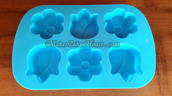 พิมพ์ซิลิโคนรูปดอกทิวลิปและพลัม