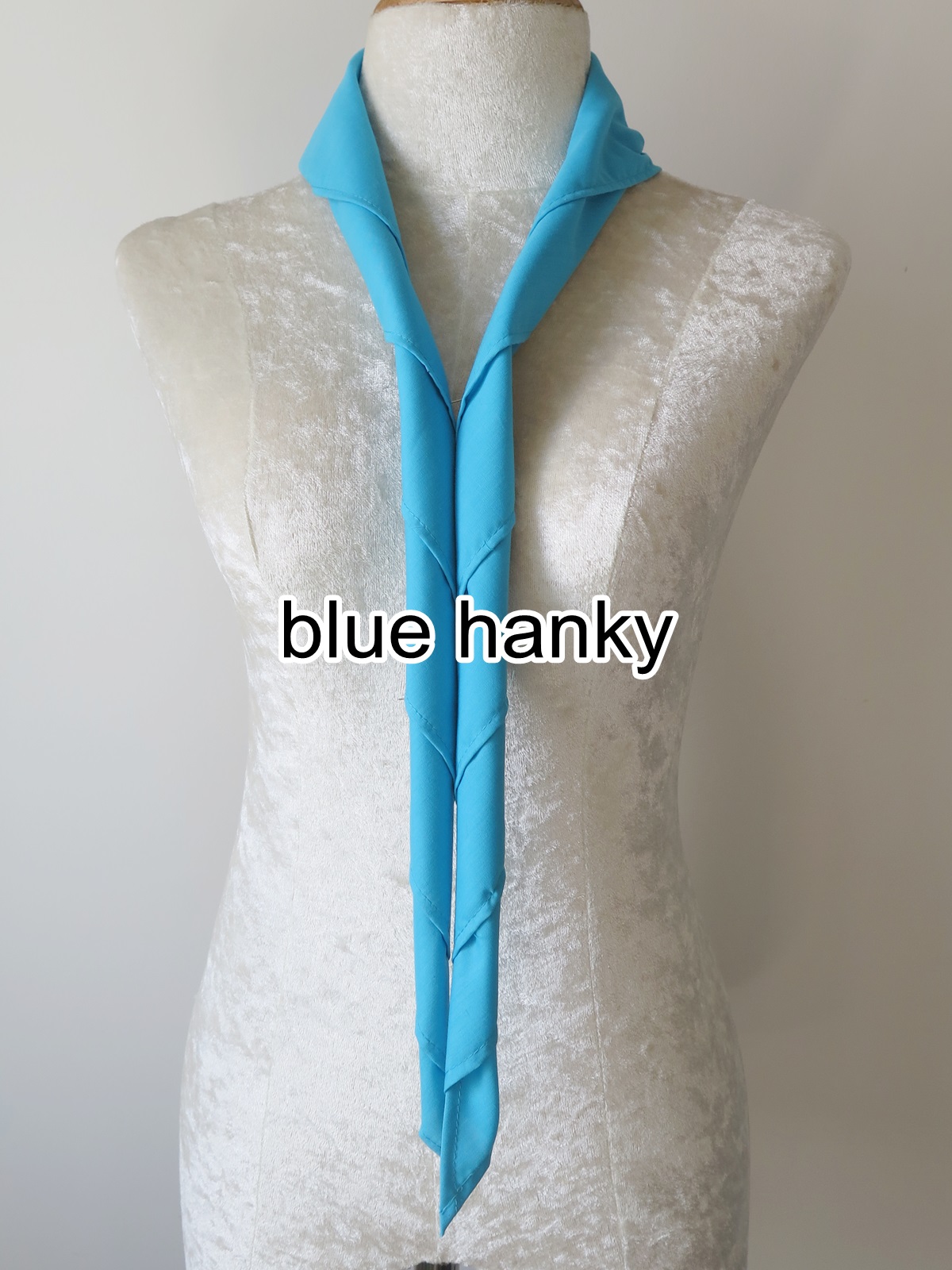 30ผืน สีฟ้าเข้ม สามเหลี่ยม120ซม ลูกเสือ