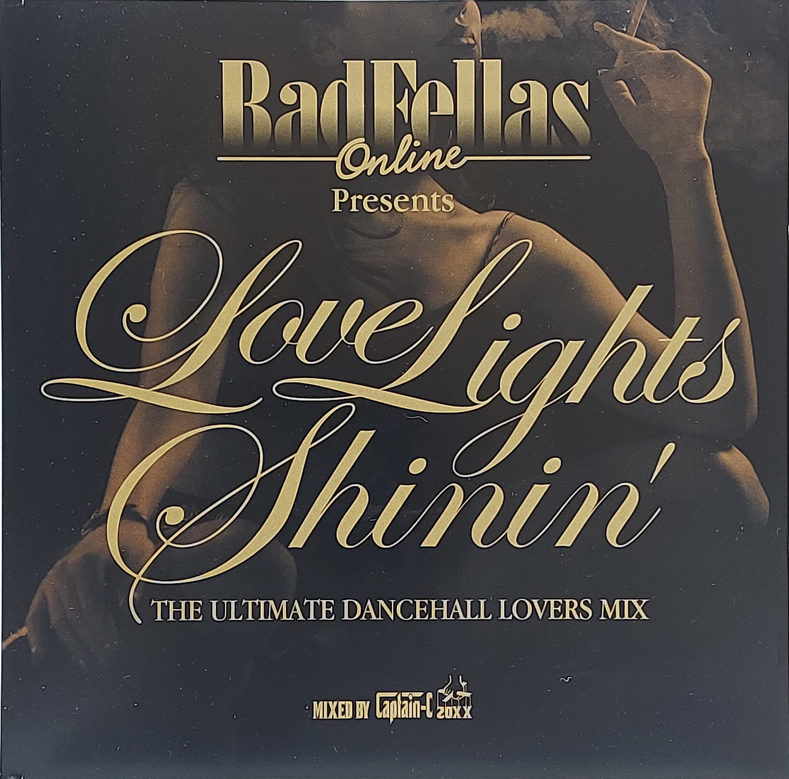 Used CD,Love Lights Shinin' THE ULTIMATE DANCEHALL LOVERS MIX (A)(Various Artists)(2007)(Tawan)