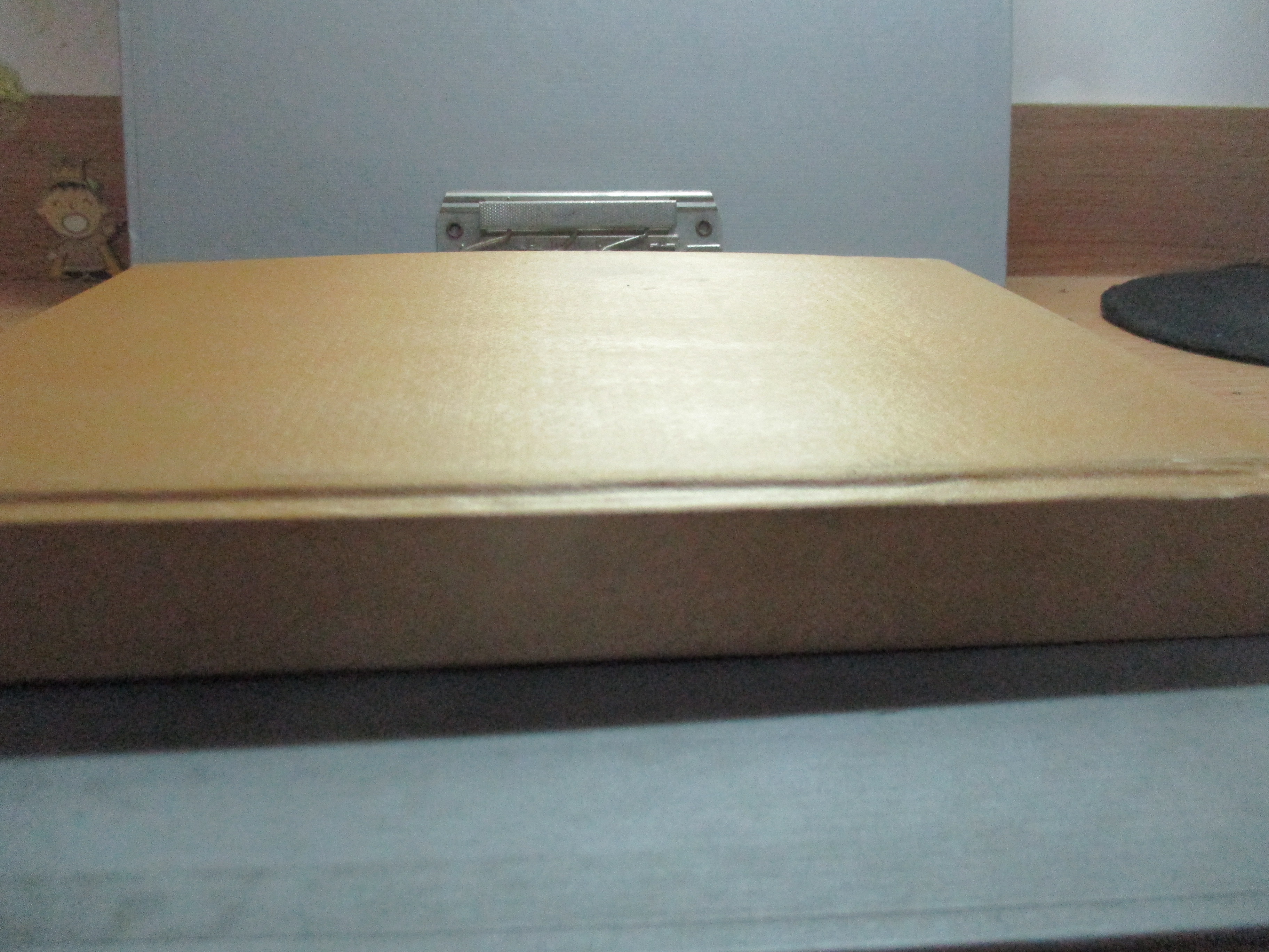 ช่วงเปลี่ยนแปลงการปกครอง,ฉลองรัฐธรรมนูญ,การประกาศสงครามของประเทศไทย,สงครามโลกครั้งที่2,การทิ้งระเบิดที่ต่างๆ, อนุสรณ์งานพระราชทานเพลิงศพ ร้อยตำรวจตรีศลย์ ไชยสุต