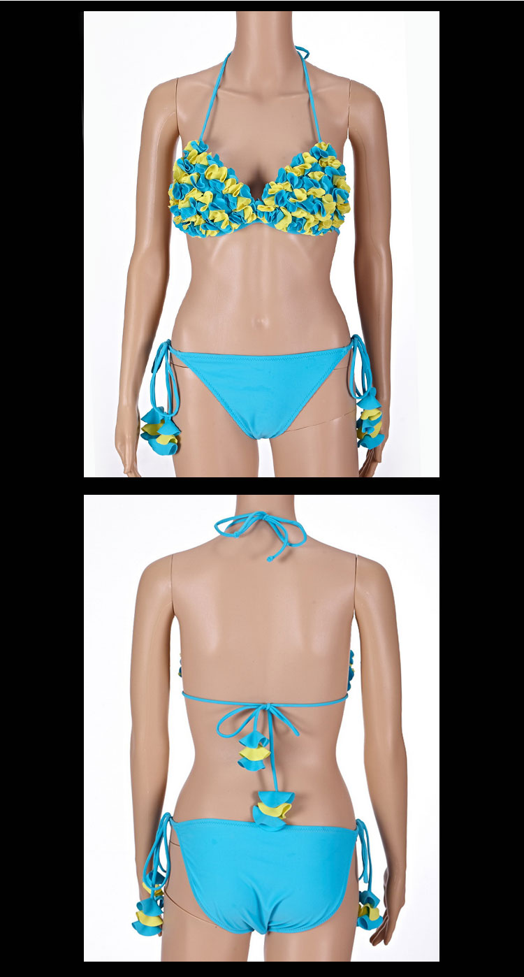 ***หมดค่ะ***บิกินี่ชุดว่ายน้ำทูพีซ two pieces สีฟ้าผสมเขียวตกแต่งรูปดอกไม้ เล่นดีเทลที่สายผูกตกแต่งคล้ายดอกไม้ห้อยเรียงเป็นชั้นๆ น่ารักมากๆ ค่ะ