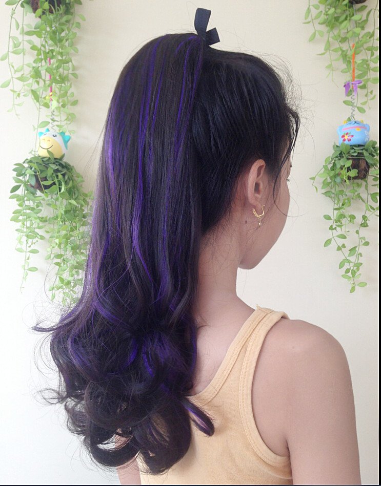 K307 หางม้า เเบบผูก ไฮไลท์สีม่วง ทรงผมสวยดูเป็นธรรมชาติคะ
