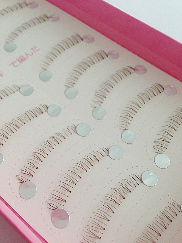 HX-21# ขนตาล่างเอ็นใส(ราคาส่ง) ขั้นต่ำ 15 เเพ็ค คละเเบบได้