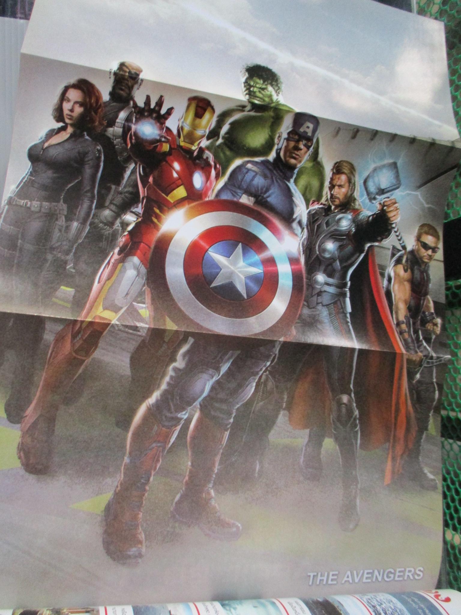 นิตยสารSTARPICS สตาร์พิค SP.816 ปี2555 ปก THE AVENGERS มีโปสเตอร์ในเล่ม