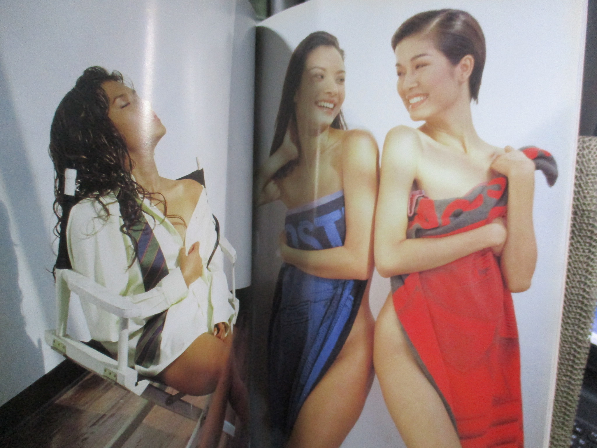 นิตยสารอิมเมจ IMAGE ปีที่08 ฉบับที่01 ปี2538 ปก รวมดารานางแบบหญิง ตำหนิ แผ่นรองปกหน้า 3-4แผ่น มีรอยเปื้อน ตัวหนังสืองอจากการกดทับ ด้านในแข็งแรง อ่านได้ตามปกติ