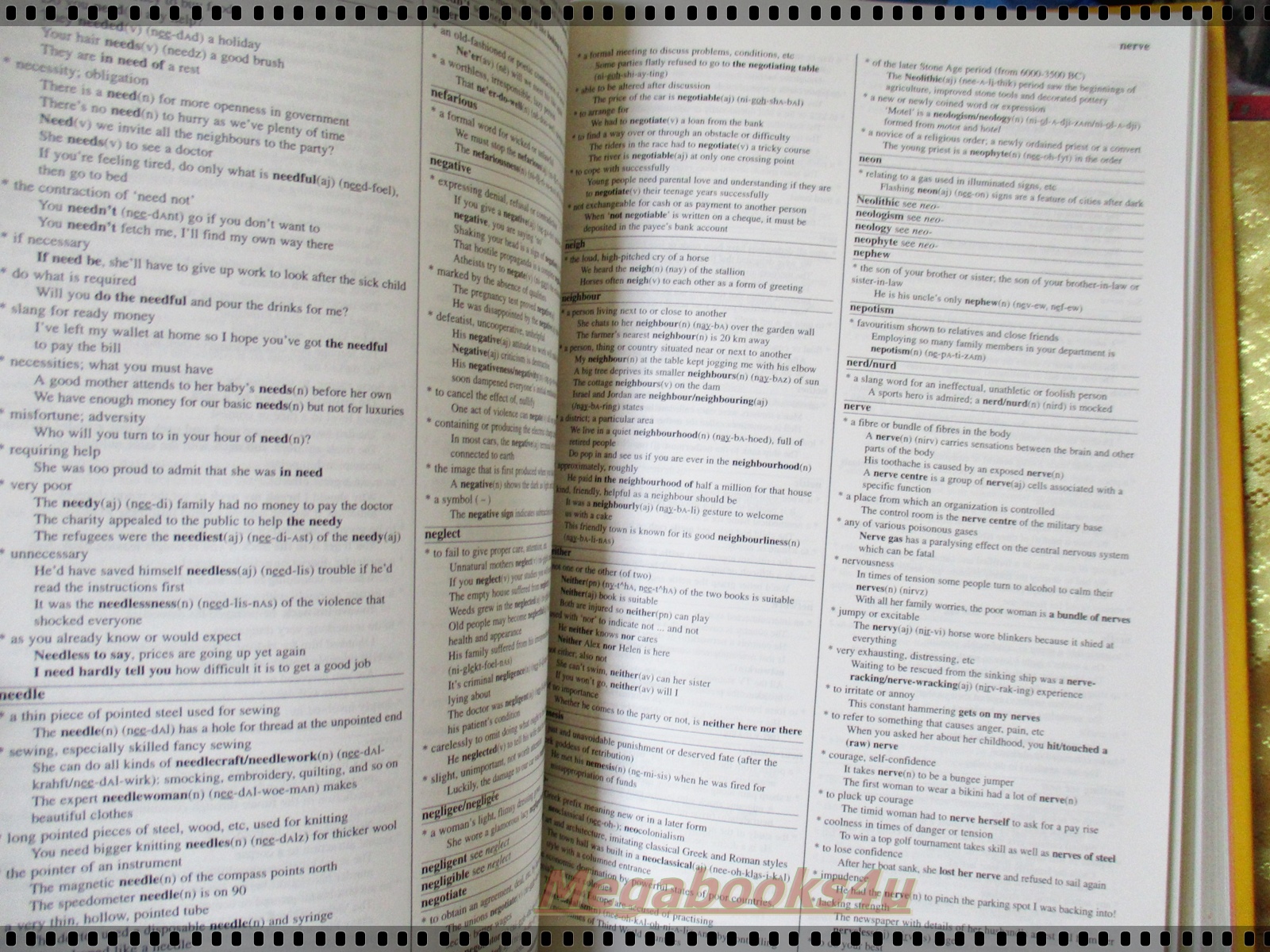 WORD POWER DICTIONARY IMPROVE YOUR ENGLISH โดย รีดเดอร์ส ไดเจสท์