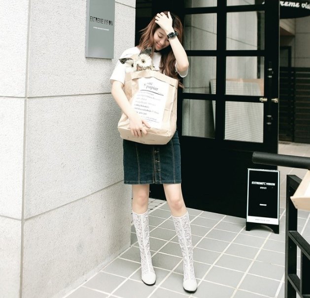 รองเท้าบูทยาวผ้าลูกไม้โปร่งสีขาว/ดำ/ครีม ไซต์ 34-43