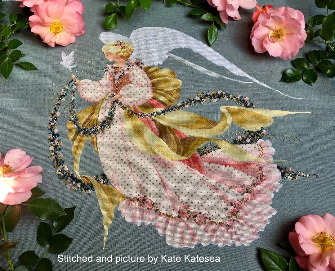 Lavender & Lace ชุดปัก Angel of Summer (ผ้าไอด้า 14 Ct.)