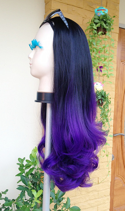 Half 13 วิกครึ่งหัวลอน รุ่นทำสีพิเศษ สีตามเเบบเท่านั้น สวยมากๆ คอนเฟิมจ้า ( ทรงผมเเละเส้นผมเหมือนจริงเกือบ 100% )