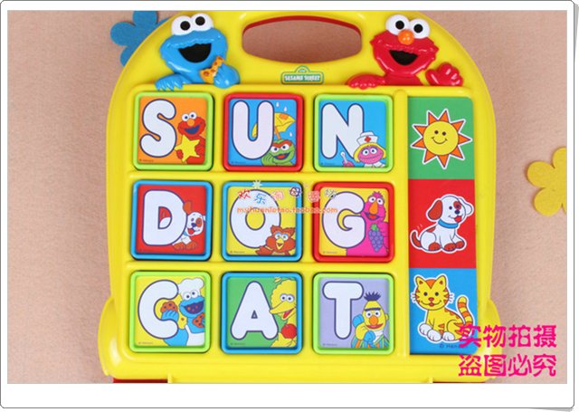 ของเล่นเสริมพัฒนาการเด็ก Sesame Street ABC Desk ยี่ห้อ: Fisher-Price