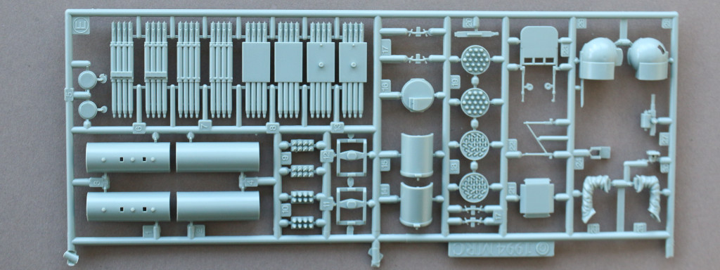 1/35 BELL UH-1C