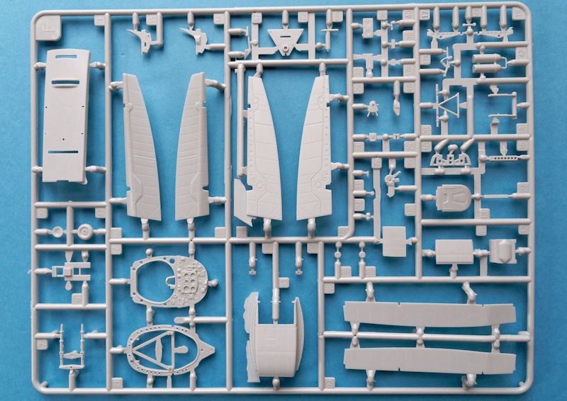 1/32 Supermarine Spitfire Mk. II Iron Maiden: Aces High