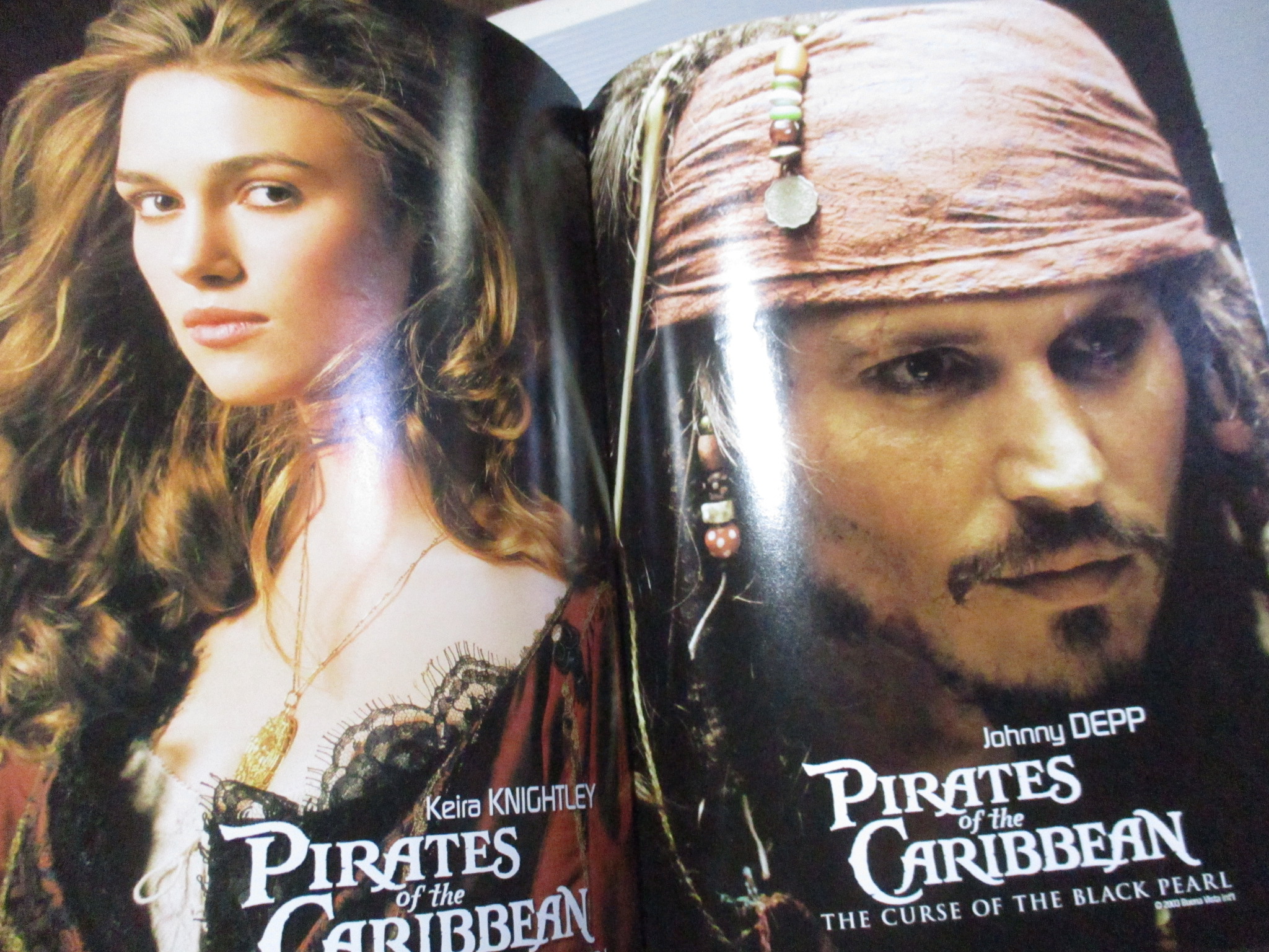 นิตยสารเอนเตอร์เทน Entertain ฉบับที่0733 ปี2546 ปก DOWN WITH LOVE โปสเตอร์เรื่อง The League of Extraordinary Gentlemen