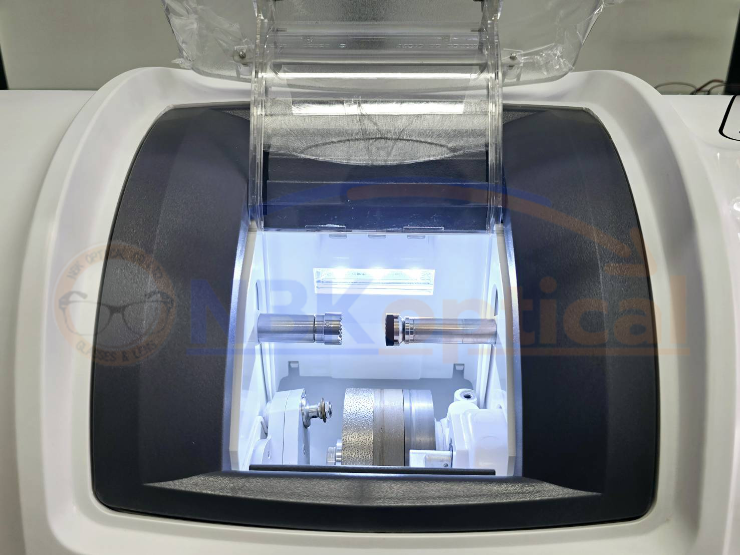 SJG-1000AK Full automatic Edger machine เครื่องเจียรเลนส์ออโต้ไม่เจาะบล็อก