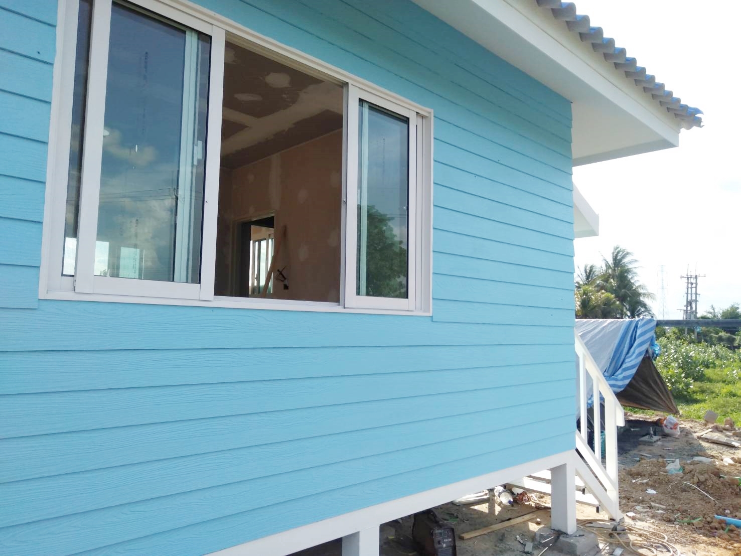 บ้านน็อกดาวน์โครงสร้างเหล็ก ขนาด 4*6 เมตร พร้อมระเบียง ขนาด 2*3 เมตร