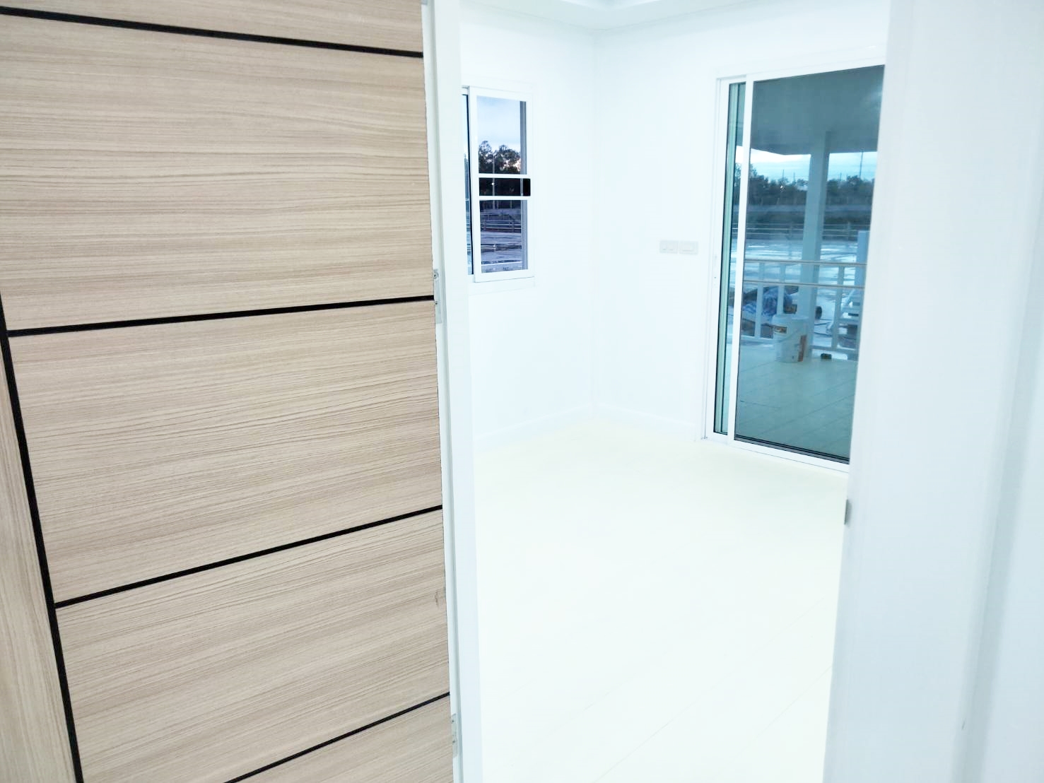 บ้านน็อคดาวน์ ขนาด 9 * 8 เมตร ในตัวบ้าน ขนาด 6*6 เมตร ราคา 550000 บาท