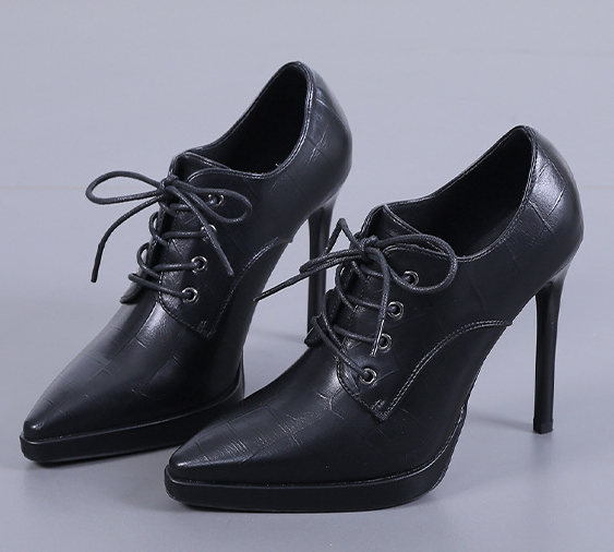รองเท้าส้นสูงปลายแหลมหุ้มเท้า ไซส์ 34-39 มี 2 รุ่น สีดำ/เทา