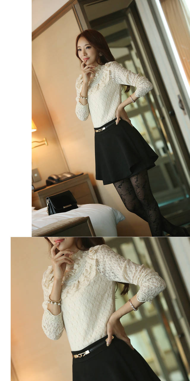 ***หมดค่ะ***เสื้อผ้าลูกไม้สีครีม แต่งมุกที่คอแต่งระบายลูกไม้ แขนยาวมีซับในสวยเหมือนแบบค่ะ