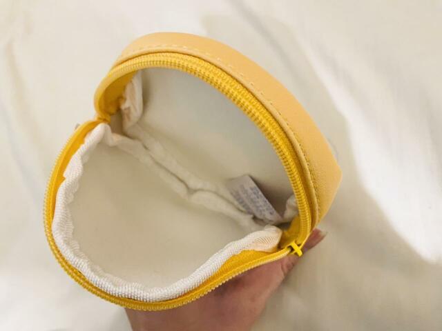 Krispy Kreme Donuts ถุงผ้ารักษ์โลก และกระเป๋าทรงโดนัท (มีกล่อง)