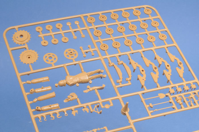 1/35 Carro Armato M13/40