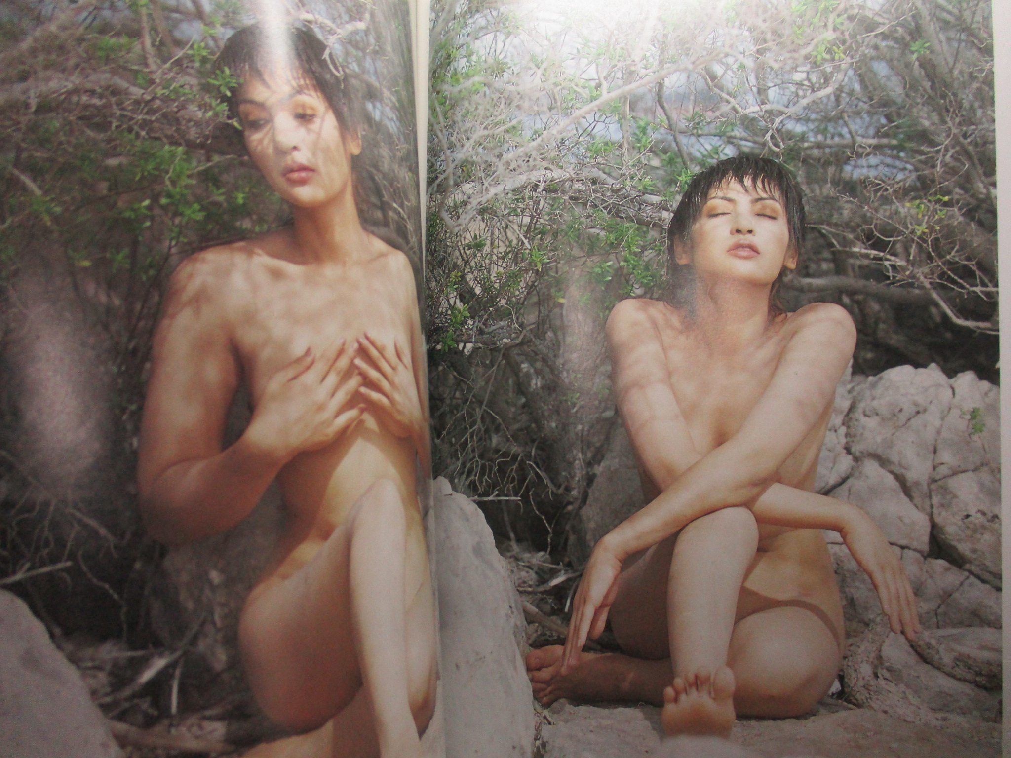 นางแบบไทย 4 BODY VOL.01 เห็นบน ไม่เห็นจุก ภาพสีทั้งเล่ม