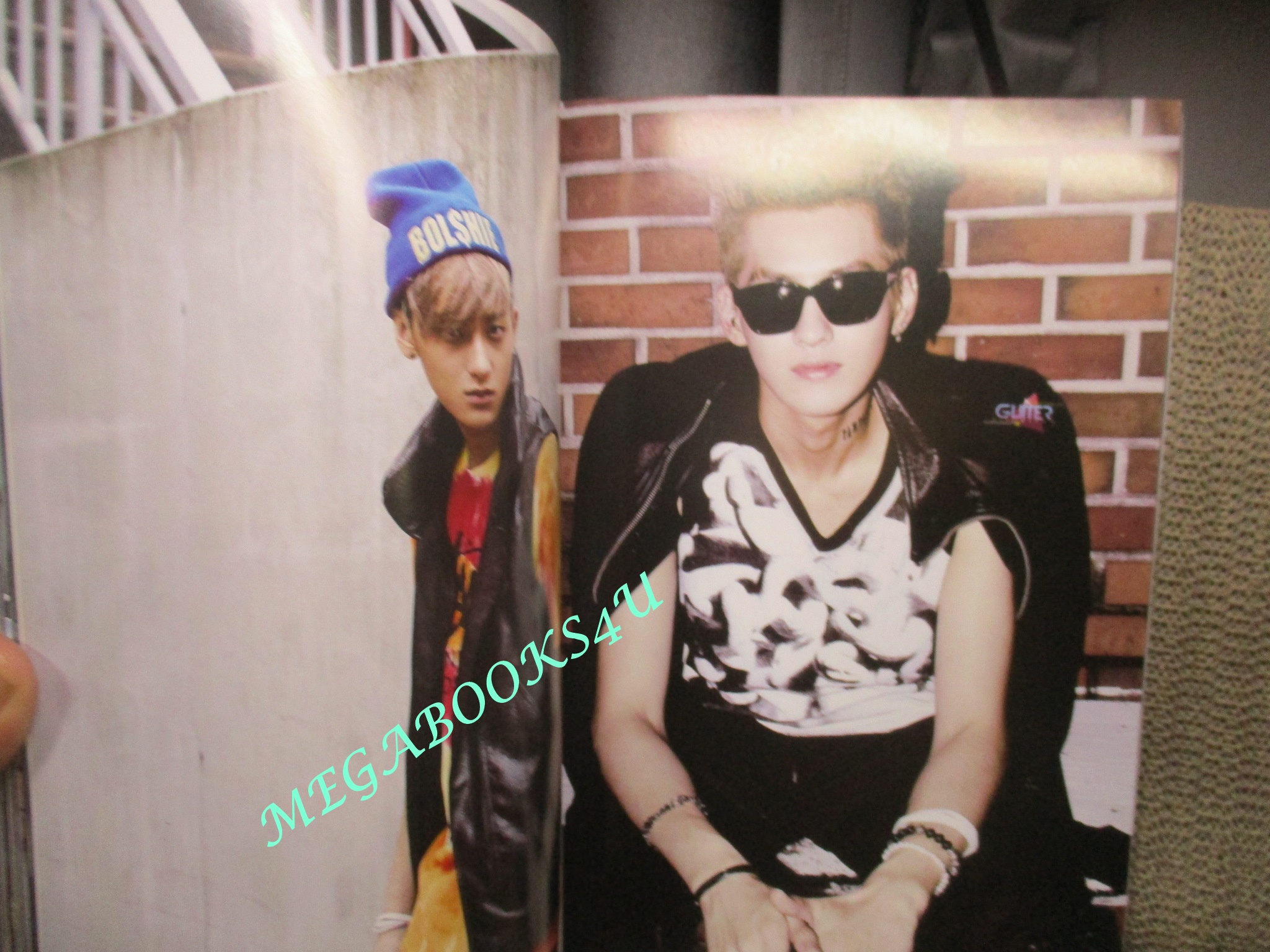 หนังสือ RECORDING OF KRIS & TAQ / Wú Yìfán คริส อู๋ / HUANG ZI TAO /TAQ , IN MEMORY DURING 2012-2013