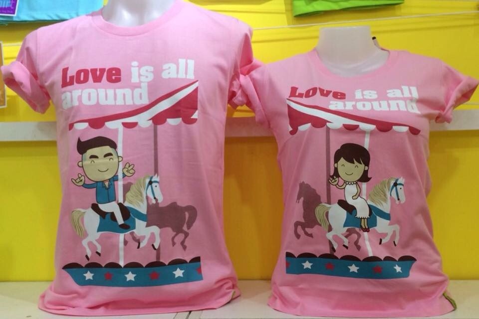 เสื้อคู่รัก ม้าหมุน