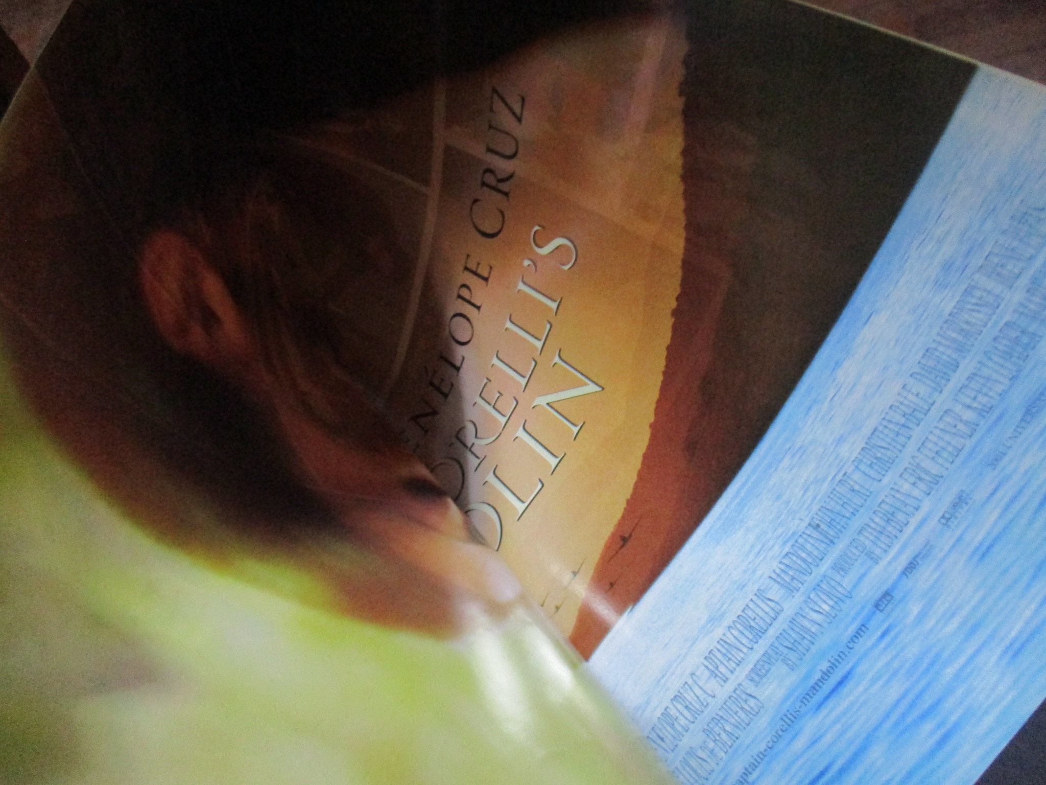 นิตยสารเอนเตอร์เทน Entertain ฉบับที่0639 ปี2544 ปก CATS & DOGS โปสเตอร์เรื่อง Captain Corelli's