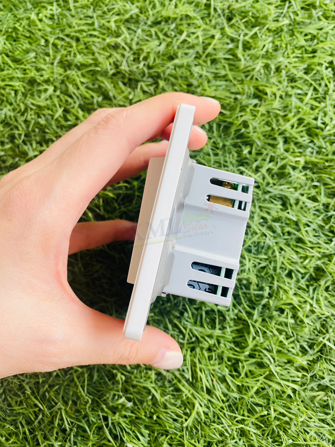 กล่องเสียบการ์ด ประหยัดไฟ ในห้องพัก (Energy Saver) รุ่น All Card รุ่นใช้บัตรได้ทุกชนิด (ฟรี คีย์การ์ด 1 ใบ)
