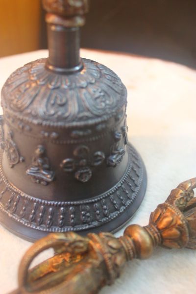 ระฆังวัชระทิเบต ( Tibetan Singing Bowl )