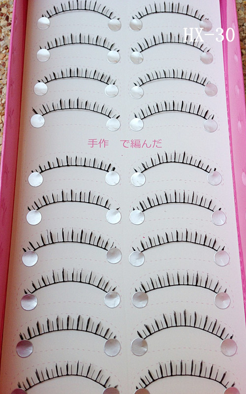 HX-30# ขนตาล่างเเกนด้าย (ราคาส่ง) ขั้นต่ำ 15 เเพ็ค คละเเบบได้