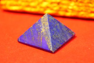 ปิรามิด ( Pyramis ) หิน Lapis Lazuli