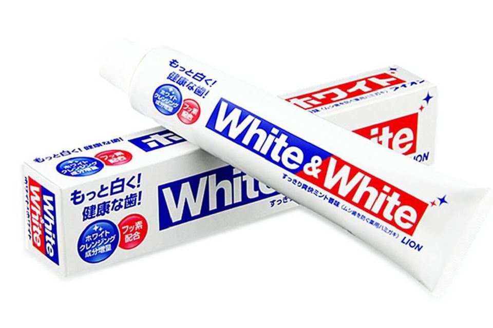 พร้อมส่ง ยาสีฟัน LION White & White (Clean Fresh Mint) 150 g ยาสีฟันช่วยให้ฟันขาวสะอาด เพื่อสุขภาพของเหงือกและฟัน