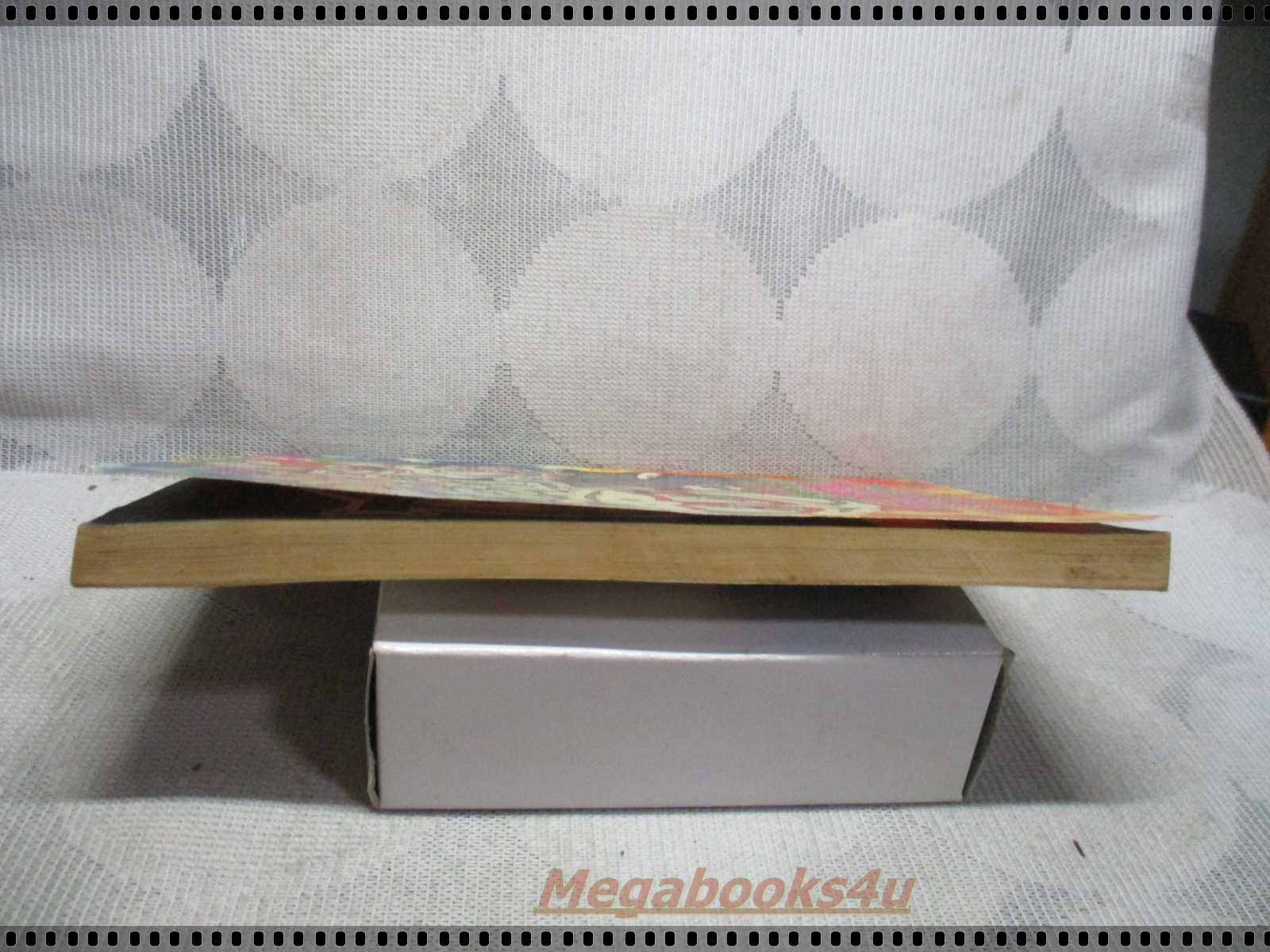 การ์ตูนเก่าไดโนเสาร์พันธุ์แสบ เล่มเดียวจบ