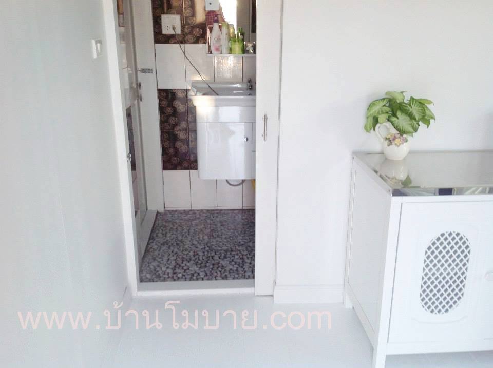 บ้านน็อคดาวน์ ขนาด 4*6 เมตร พร้อมระเบียง 2*6 เมตร (1 ห้องนอน 1 ห้องน้ำ 1 ห้องนั่งเล่น)