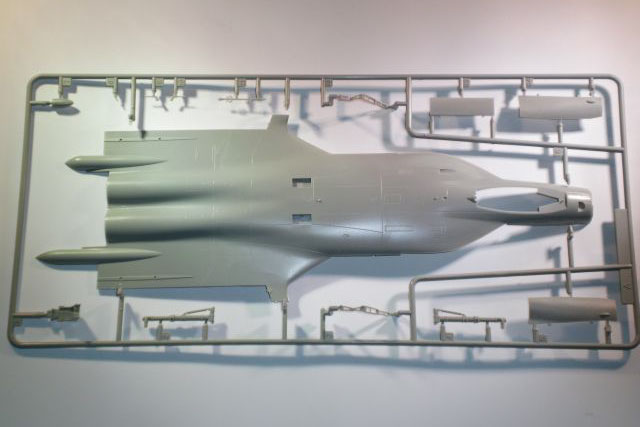 1/72 Su-47 (S-37) Berkut